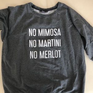 Maternity sweatshirt. Pea in the Pod brand.